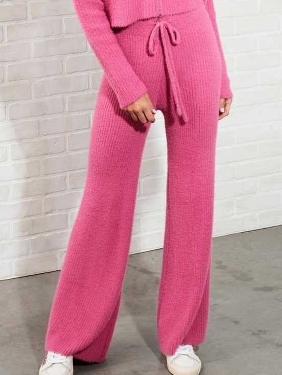 Pants - Pink Fuzzy Knit Flare Leg Ribbed Sweater Knit Lounge Pants New XS